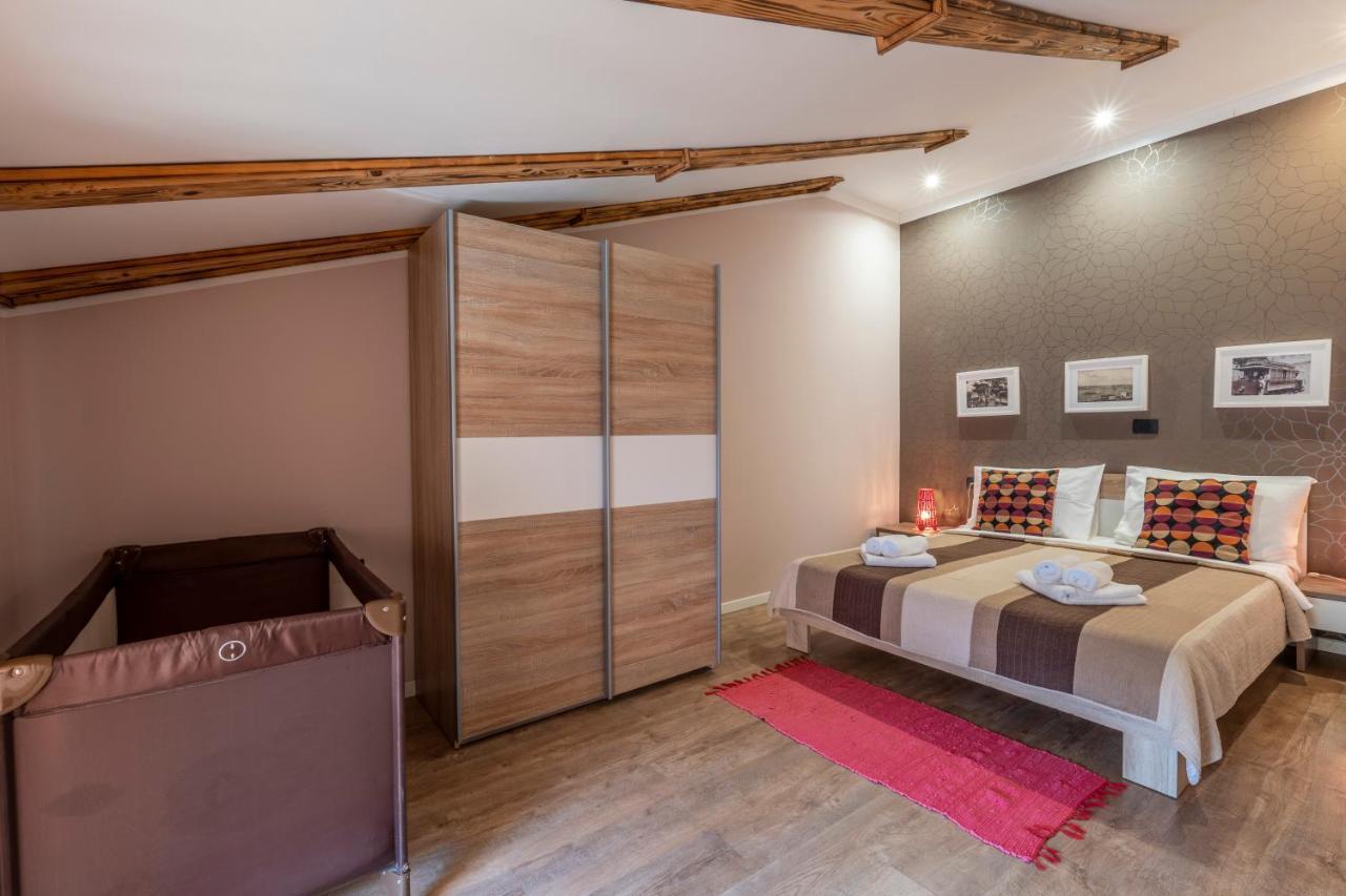 Apartment Anitea Pula Bagian luar foto
